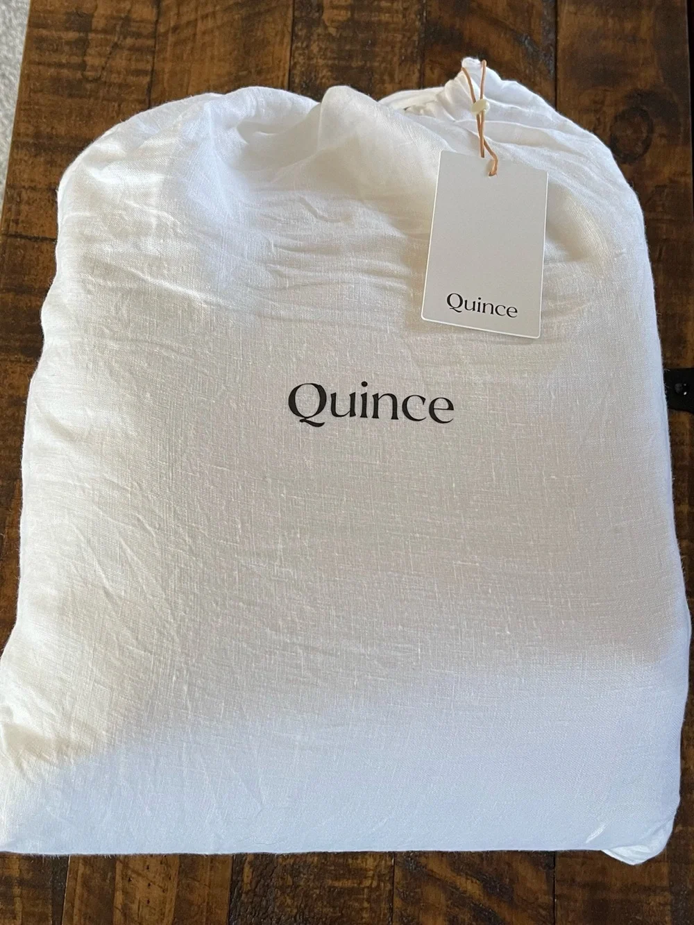 NWT Quince European Linen 5 Piece Sheet Set, Split King (White)